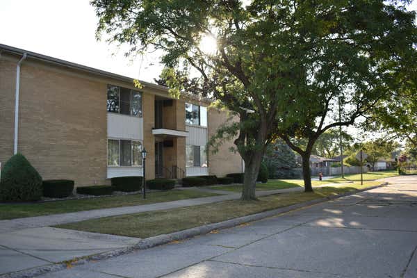 21384 BEACONSFIELD ST, SAINT CLAIR SHORES, MI 48080 - Image 1