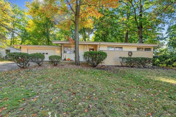 2602 HILLCREST AVE, FLINT, MI 48507 - Image 1