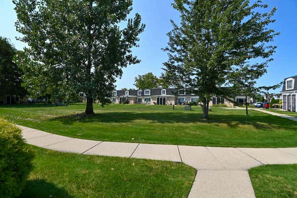 29660 CITY CENTER DR APT 2, WARREN, MI 48093 - Image 1