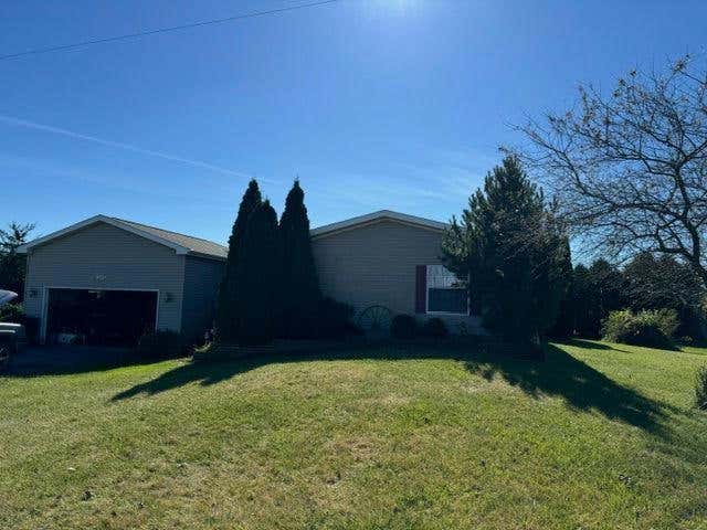 6324 E ALLEN RD, FENTON, MI 48430, photo 1 of 21