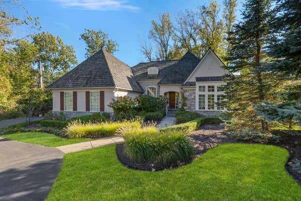 32527 WOODCREEK CT, FRANKLIN, MI 48025 - Image 1