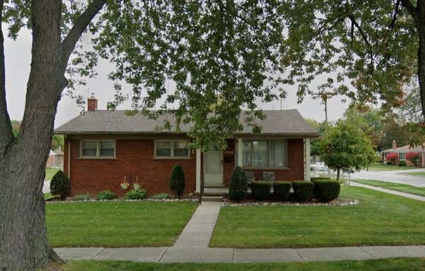 6810 WHITEFIELD ST, DEARBORN HEIGHTS, MI 48127 - Image 1