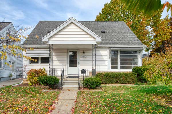 302 WALNUT AVE, ROYAL OAK, MI 48073 - Image 1