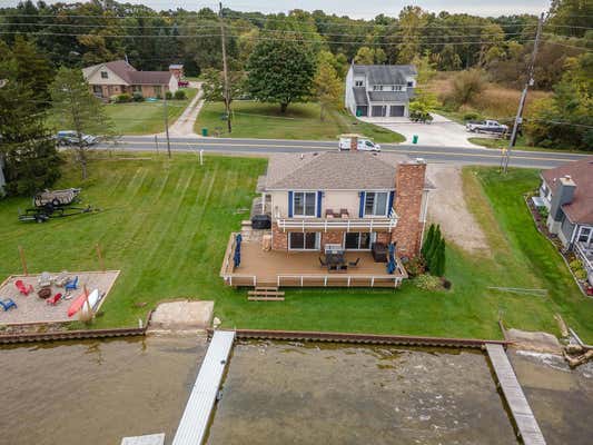 365 E SHORE DR, WHITMORE LAKE, MI 48189 - Image 1