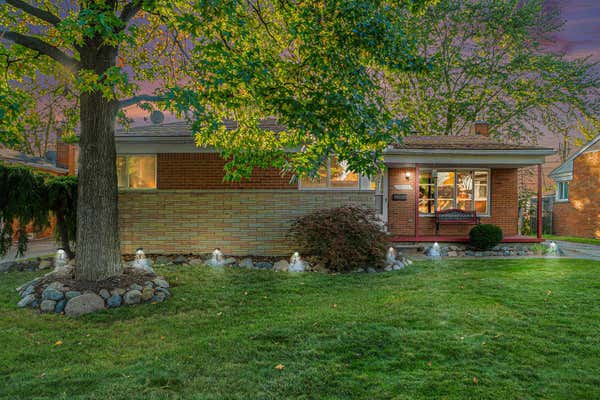 26751 NEWPORT AVE, WARREN, MI 48089 - Image 1