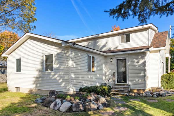 409 FENWICK ST, HOLLY, MI 48442 - Image 1