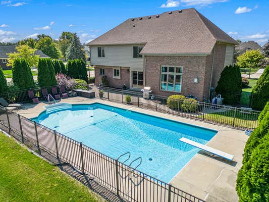 43182 VINTNERS PLACE DR, STERLING HEIGHTS, MI 48314 - Image 1