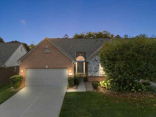 3831 ARBOR DR, AUBURN HILLS, MI 48326 - Image 1