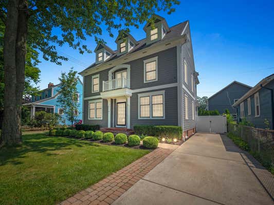 206 CURRY AVE, ROYAL OAK, MI 48067 - Image 1