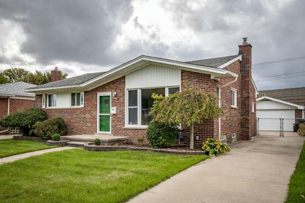 29313 ELMWOOD CT, SAINT CLAIR SHORES, MI 48081 - Image 1