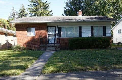 1905 WHITTLESEY ST, FLINT, MI 48503 - Image 1