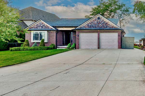 38487 HURON POINTE DR, HARRISON TOWNSHIP, MI 48045 - Image 1