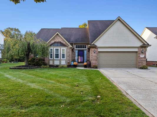 2835 PHEASANT RUN EAST DR, WIXOM, MI 48393 - Image 1