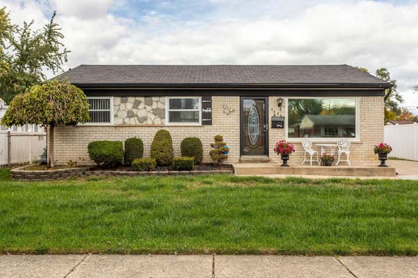 34560 JULIE DR, ROMULUS, MI 48174 - Image 1