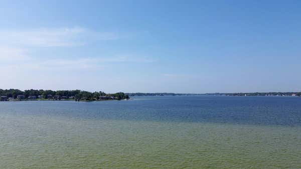 1870 CASS LAKE FRONT RD, KEEGO HARBOR, MI 48320 - Image 1