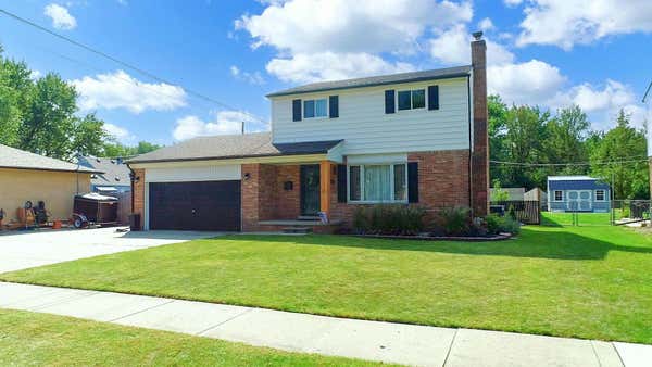 21116 GORDON RD, SAINT CLAIR SHORES, MI 48081 - Image 1