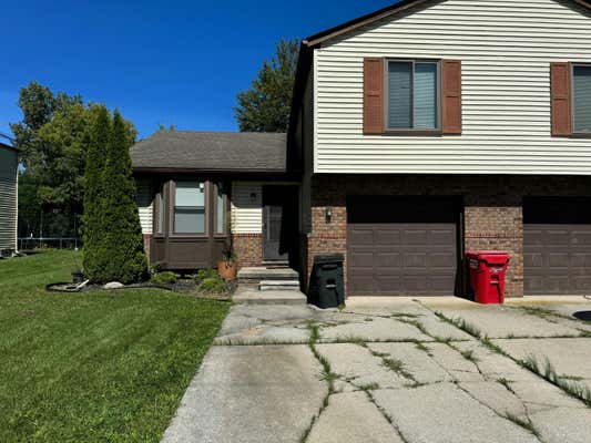 27107 CAMPAU LN, HARRISON TOWNSHIP, MI 48045 - Image 1