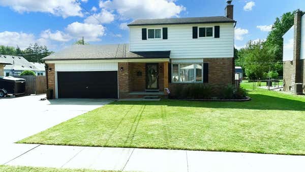 21116 GORDON RD, SAINT CLAIR SHORES, MI 48081 - Image 1