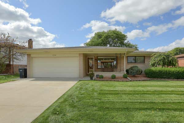 13764 CARLISLE DR, STERLING HEIGHTS, MI 48312 - Image 1