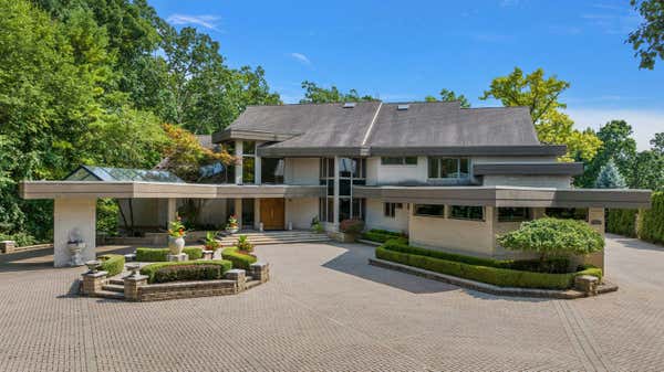 1555 LONE PINE RD, BLOOMFIELD HILLS, MI 48302 - Image 1