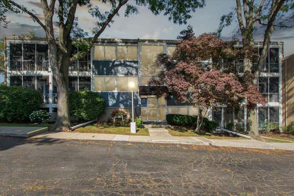 2419 RIVERSIDE DR APT 102, TRENTON, MI 48183 - Image 1