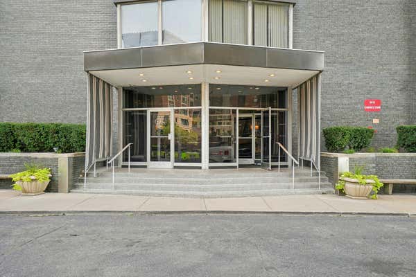 8200 E JEFFERSON AVE # 41-411, DETROIT, MI 48214 - Image 1