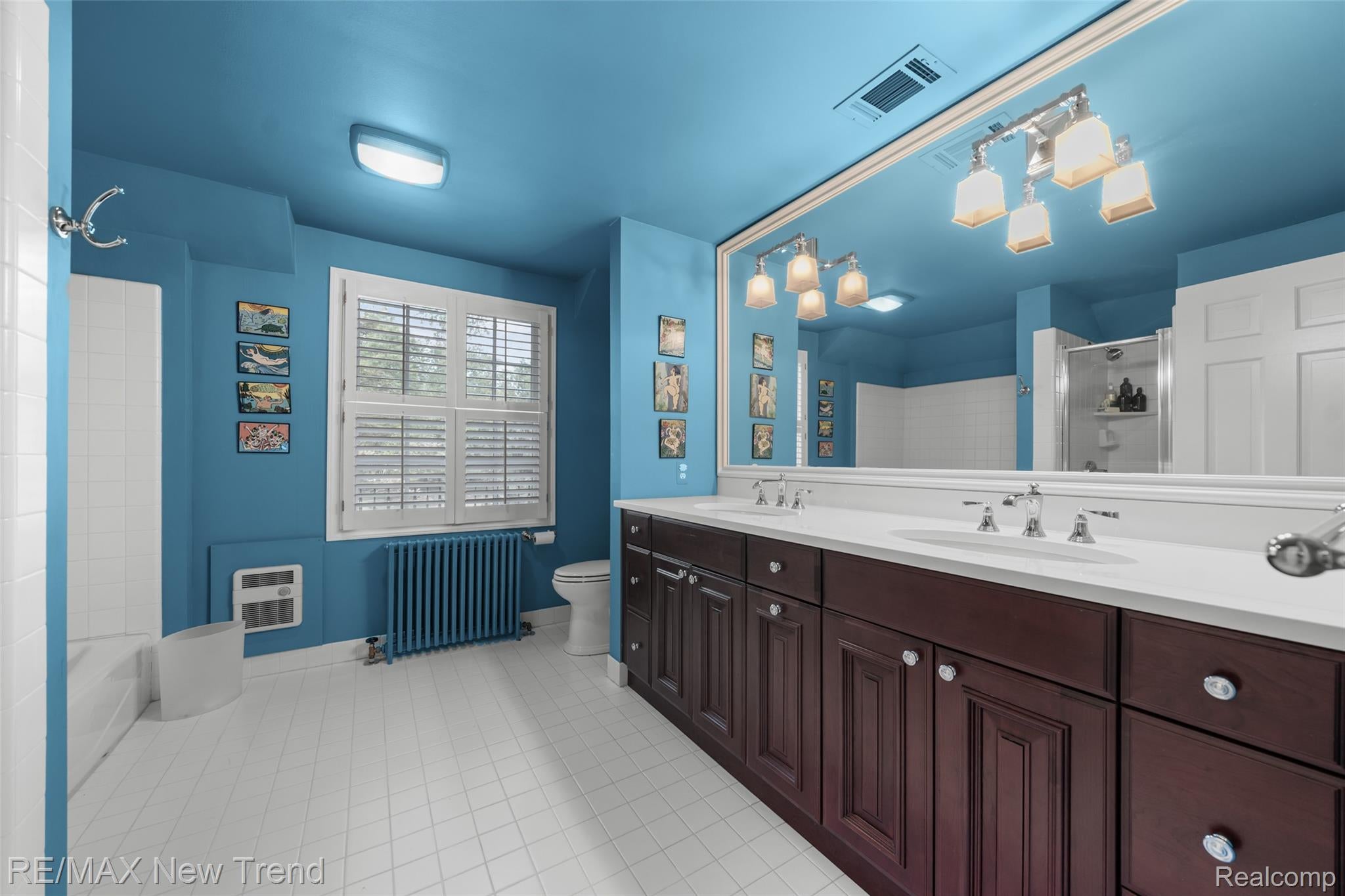 Franklin, Michigan, 48025, United States, 4 Bedrooms Bedrooms, ,4 BathroomsBathrooms,Residential,Active,1926907