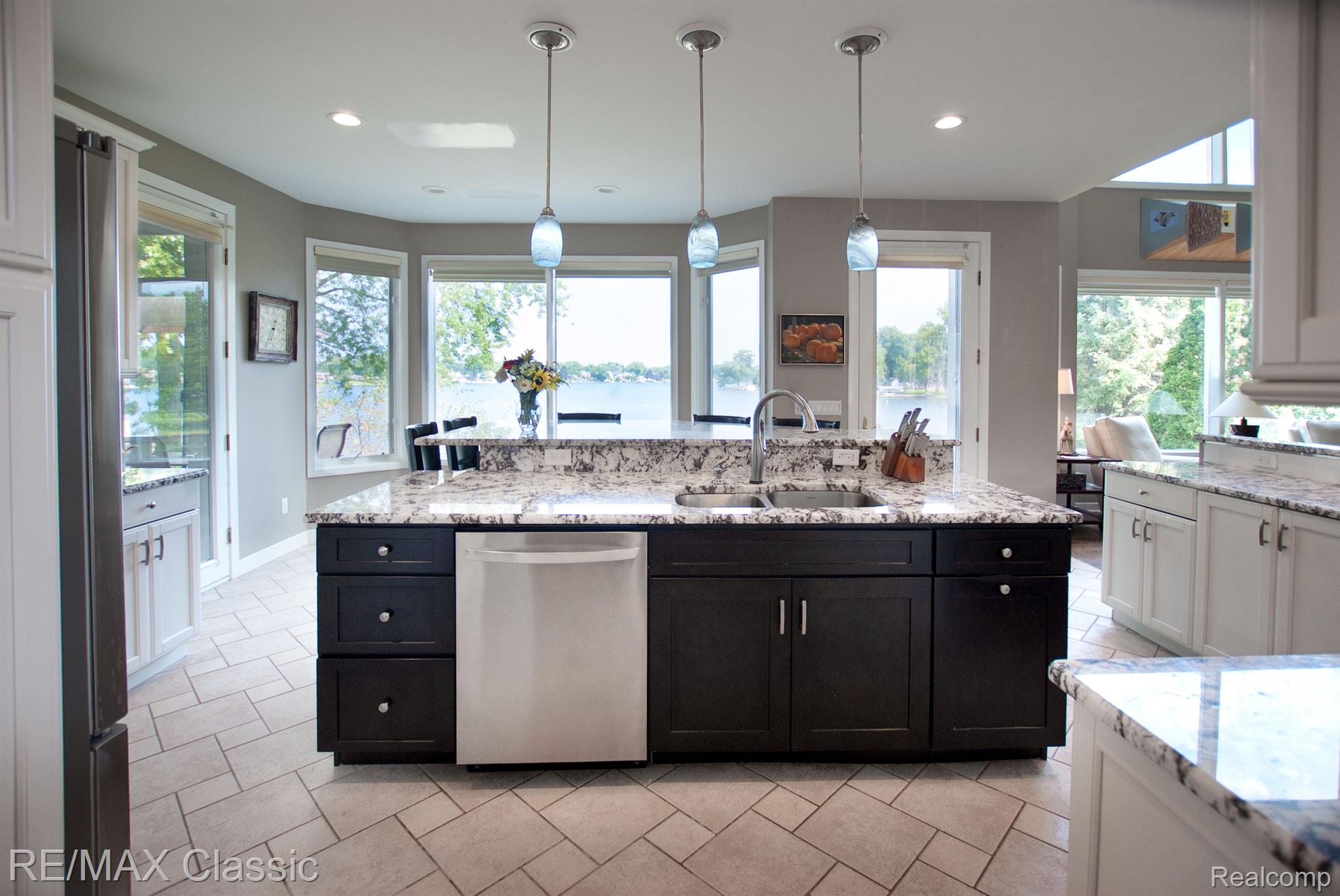 Wolverinelake, Michigan, 48390, United States, ,4 BathroomsBathrooms,Residential,Active,1831819