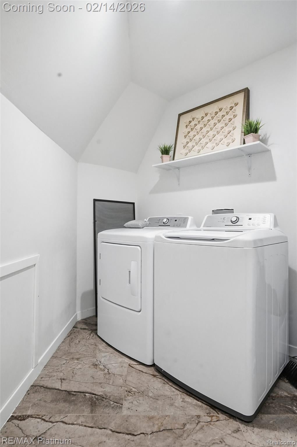 Whitmorelake, Michigan, 48189, United States, 6 Bedrooms Bedrooms, ,6 BathroomsBathrooms,Residential,Active,2018190