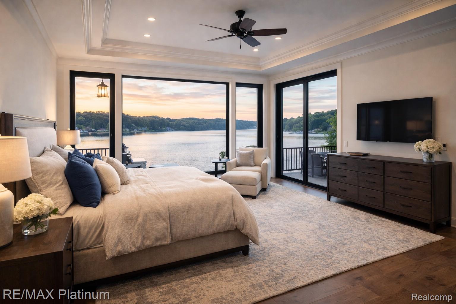 Brighton, Michigan, 48116, United States, 2 Bedrooms Bedrooms, ,2 BathroomsBathrooms,Residential,Active,2007644