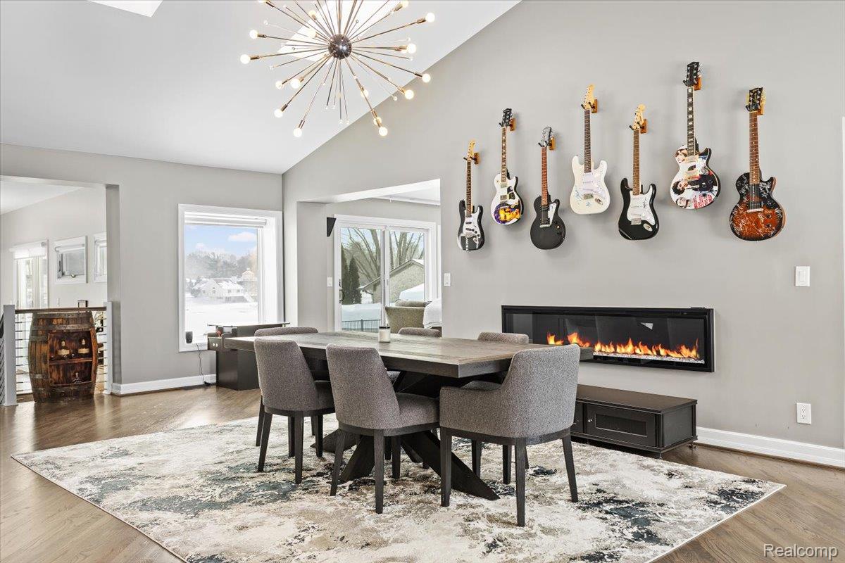 Clarkston, Michigan, 48346, United States, 4 Bedrooms Bedrooms, ,3 BathroomsBathrooms,Residential,Active,2012215