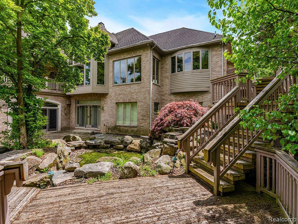 Northville, Michigan, 48167, United States, 6 Bedrooms Bedrooms, ,6 BathroomsBathrooms,Residential,Active,1850675