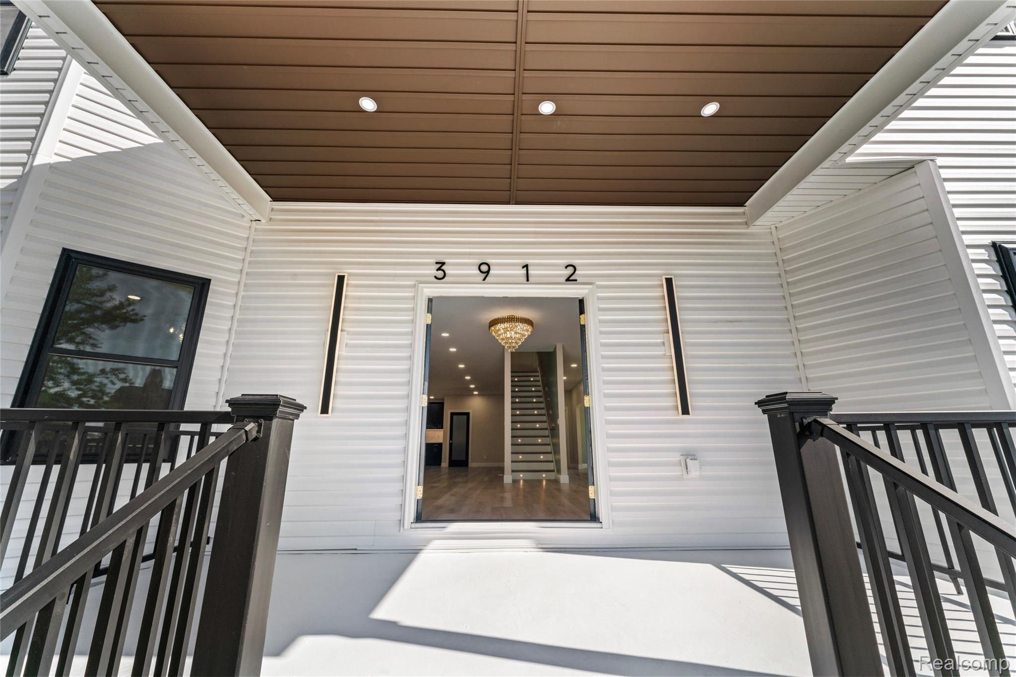 Detroit, Michigan, 48201, United States, 5 Bedrooms Bedrooms, ,6 BathroomsBathrooms,Residential,Active,1963411