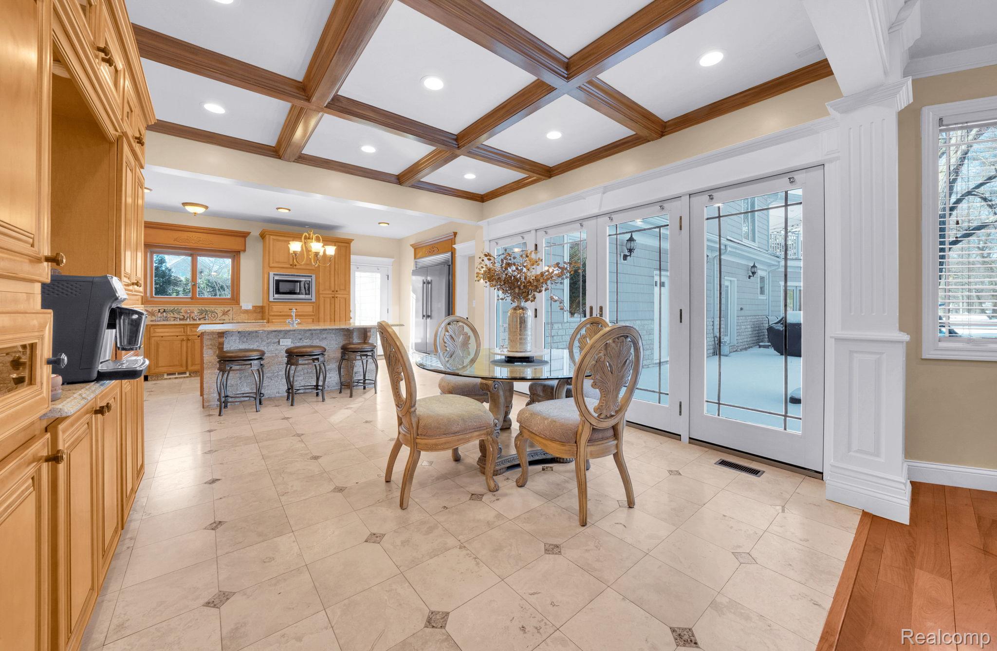 Bloomfieldhills, Michigan, 48301, United States, 7 Bedrooms Bedrooms, ,8 BathroomsBathrooms,Residential,Active,2014613