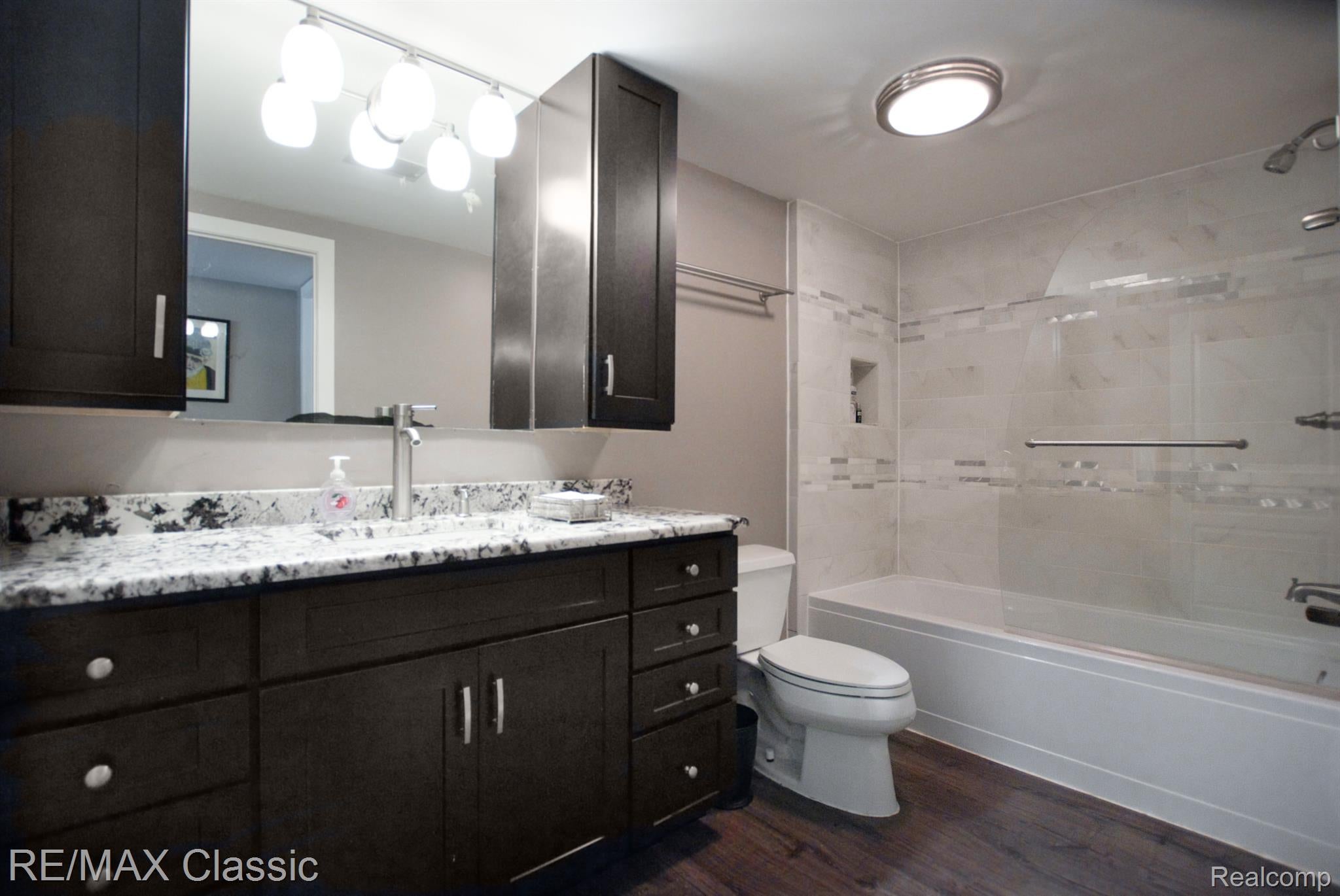 Wolverinelake, Michigan, 48390, United States, ,4 BathroomsBathrooms,Residential,Active,1831819