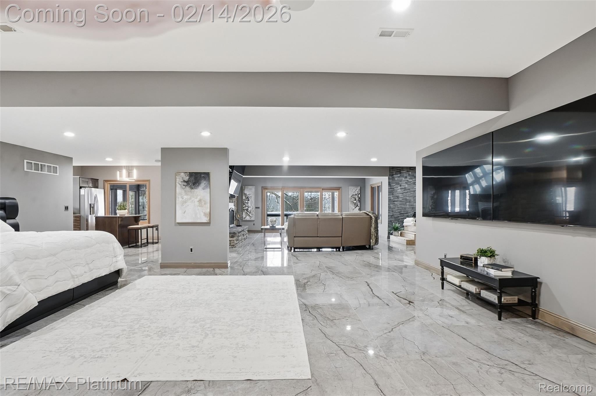 Whitmorelake, Michigan, 48189, United States, 6 Bedrooms Bedrooms, ,6 BathroomsBathrooms,Residential,Active,2018190