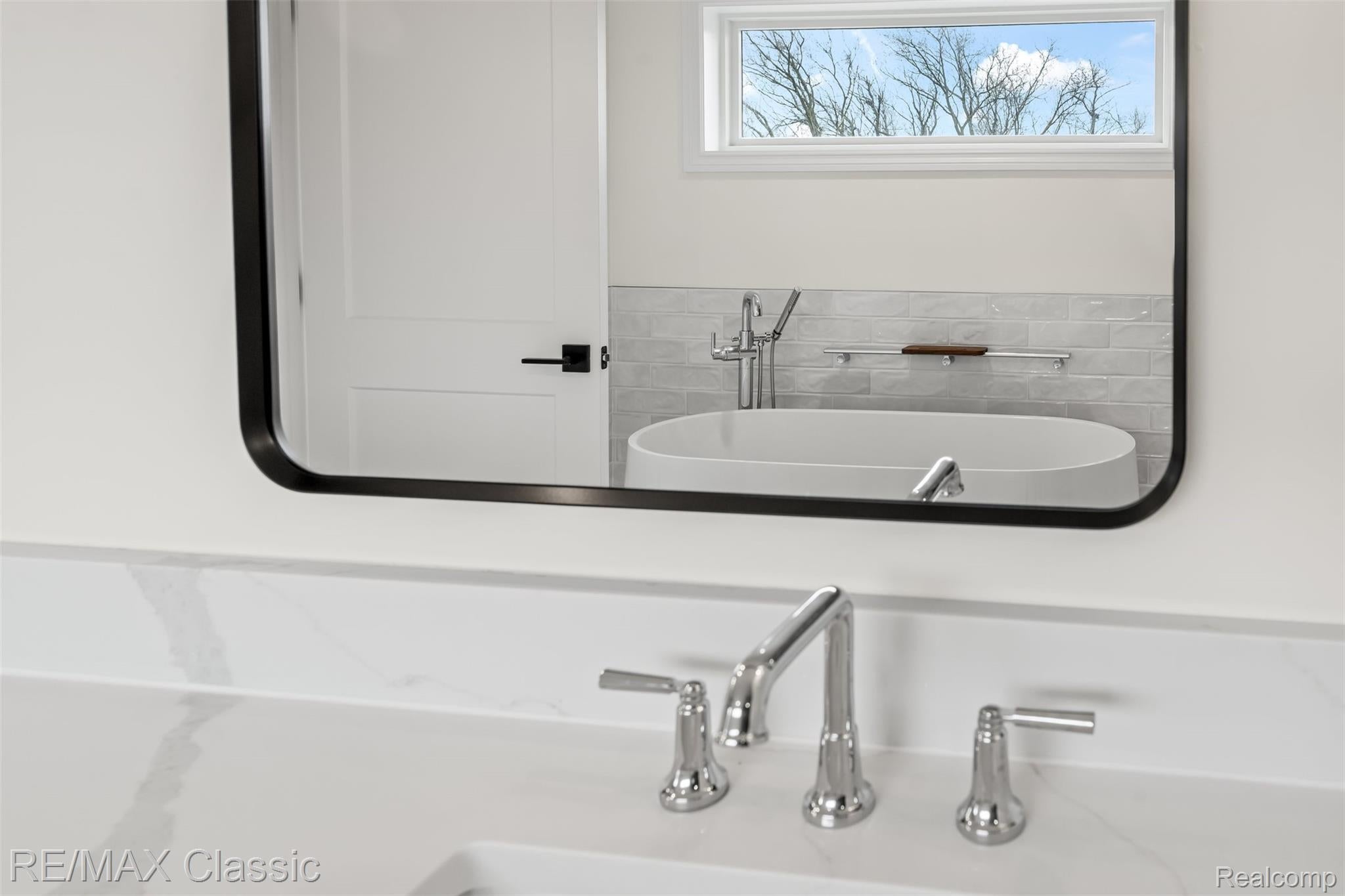 Dexter, Michigan, 48130, United States, 4 Bedrooms Bedrooms, ,4 BathroomsBathrooms,Residential,Active,2036699