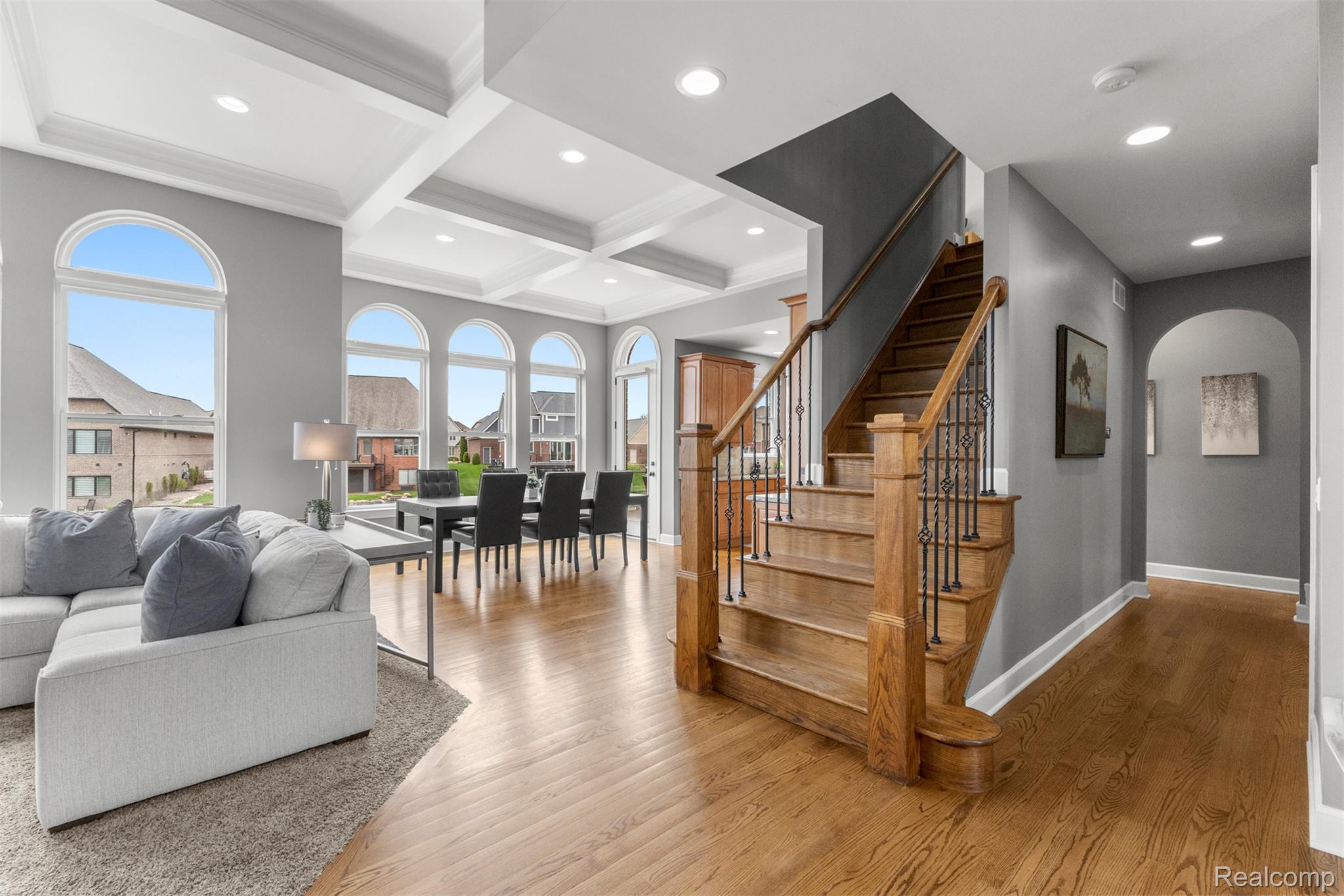 Southlyon, Michigan, 48178, United States, 4 Bedrooms Bedrooms, ,5 BathroomsBathrooms,Residential,Active,2045027