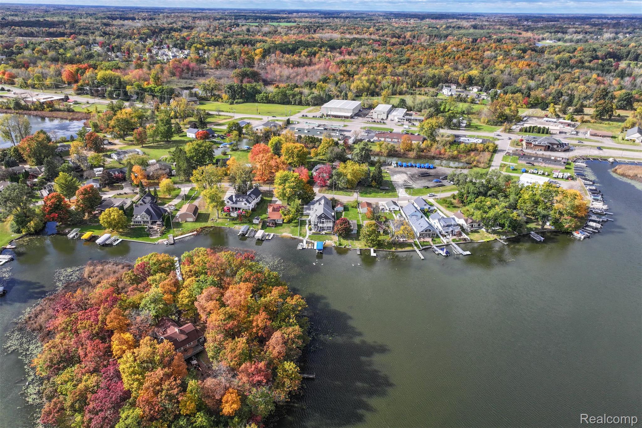 Linden, Michigan, 48451, United States, 5 Bedrooms Bedrooms, ,6 BathroomsBathrooms,Residential,Active,1959969
