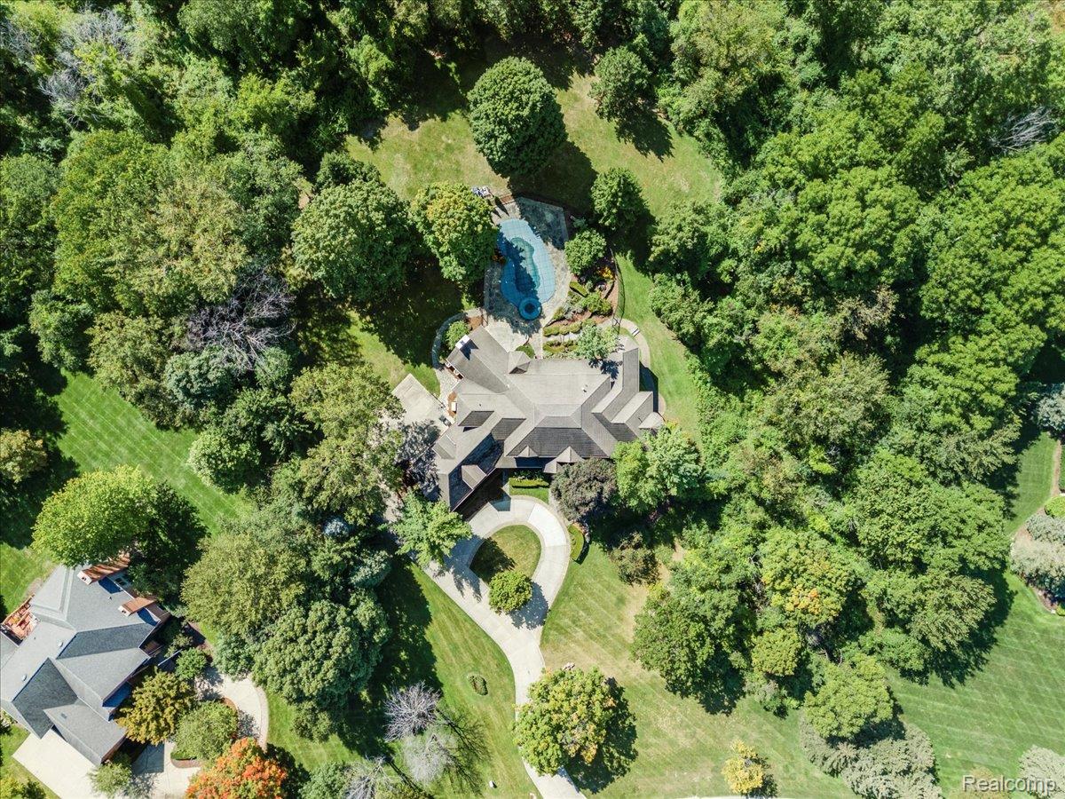 Rochester, Michigan, 48306, United States, 5 Bedrooms Bedrooms, ,6 BathroomsBathrooms,Residential,Active,2009426