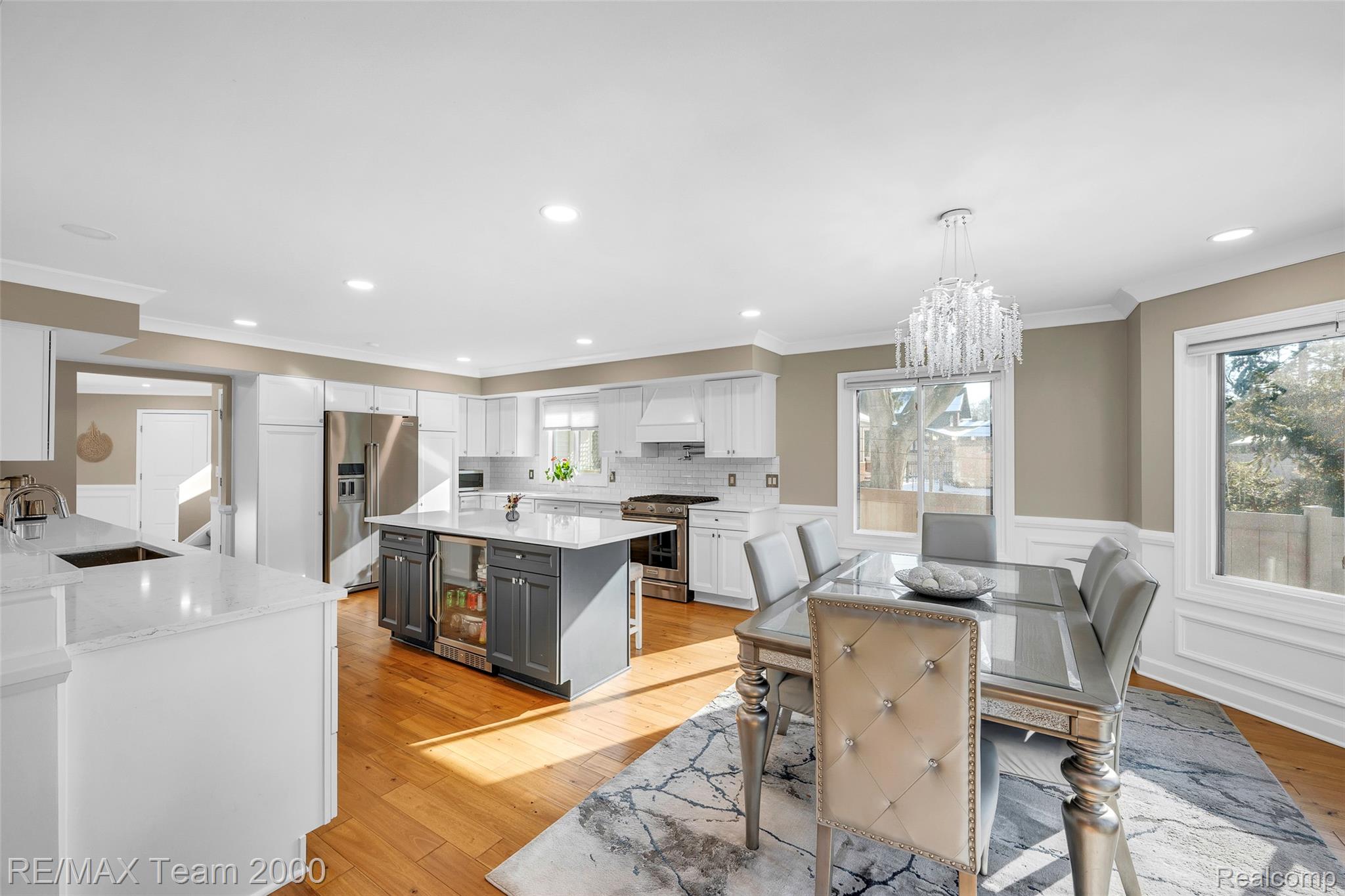 Dearborn, Michigan, 48124, United States, 4 Bedrooms Bedrooms, ,4 BathroomsBathrooms,Residential,Active,1985553