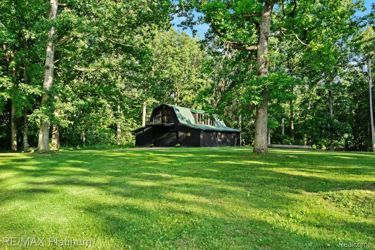 Howell, Michigan, 48843, United States, 4 Bedrooms Bedrooms, ,6 BathroomsBathrooms,Residential,Active,1973360