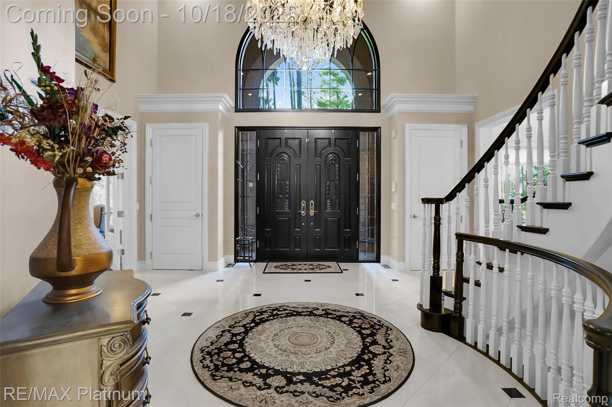 Brighton, Michigan, 48116, United States, 6 Bedrooms Bedrooms, ,7 BathroomsBathrooms,Residential,Active,1965994