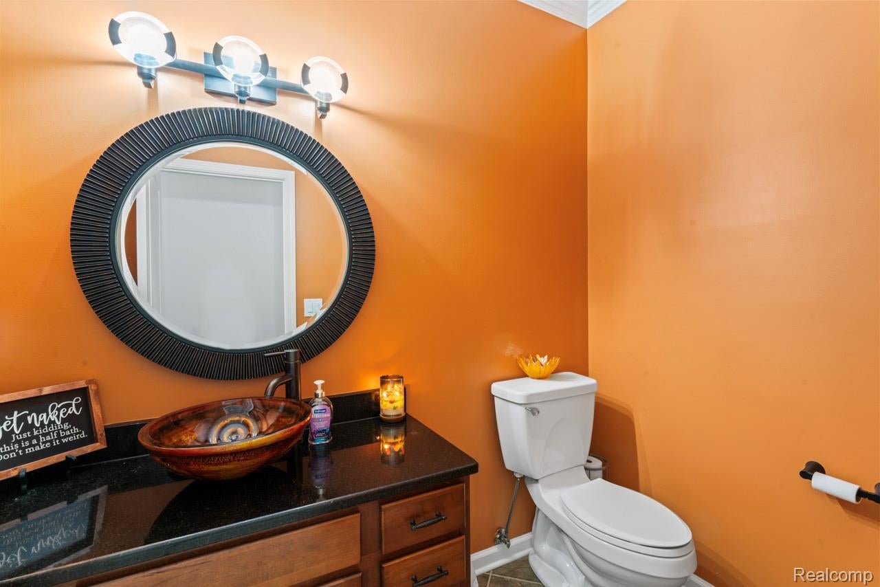 Linden, Michigan, 48451, United States, 5 Bedrooms Bedrooms, ,6 BathroomsBathrooms,Residential,Active,1959969