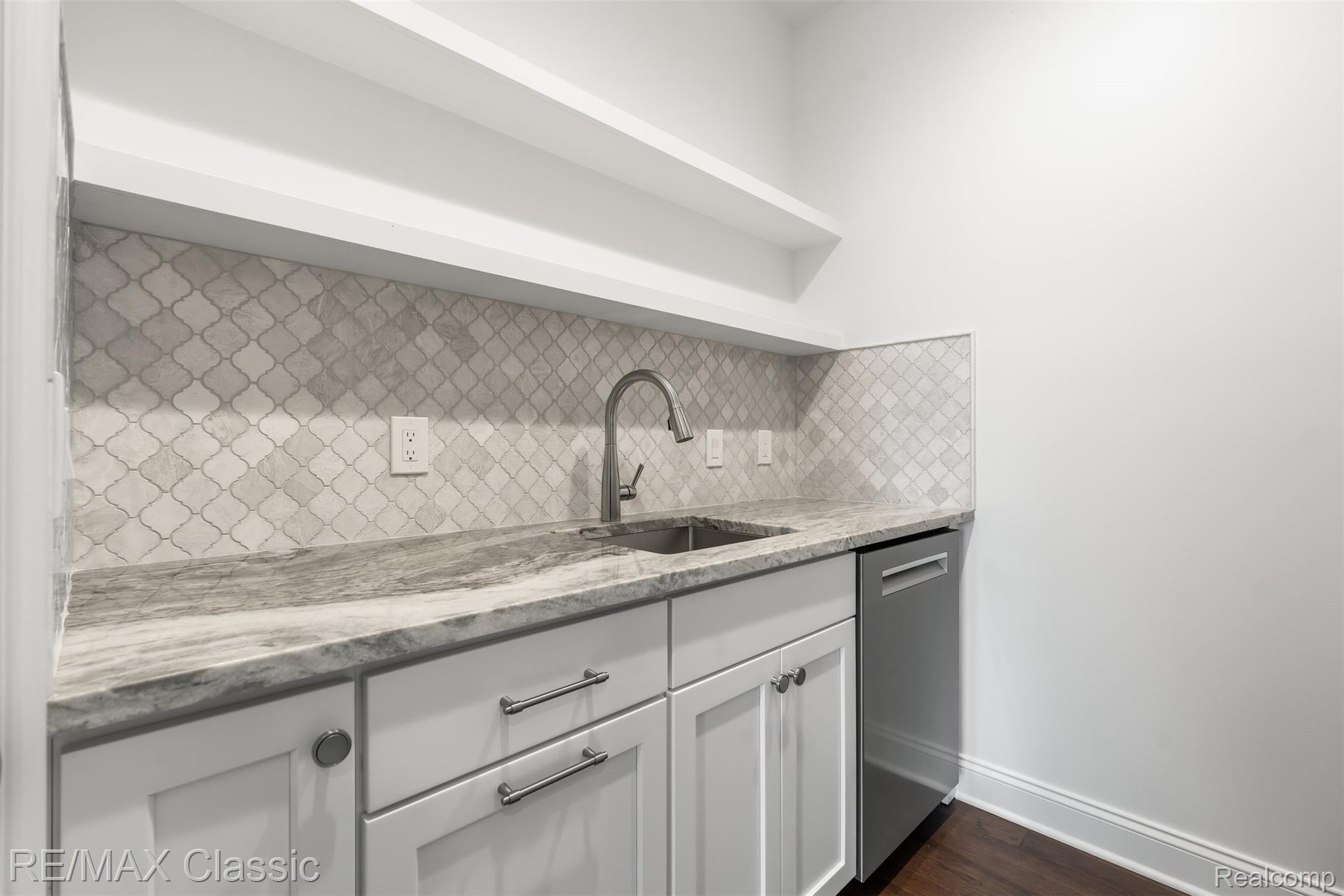 Dexter, Michigan, 48130, United States, 4 Bedrooms Bedrooms, ,4 BathroomsBathrooms,Residential,Active,2036699