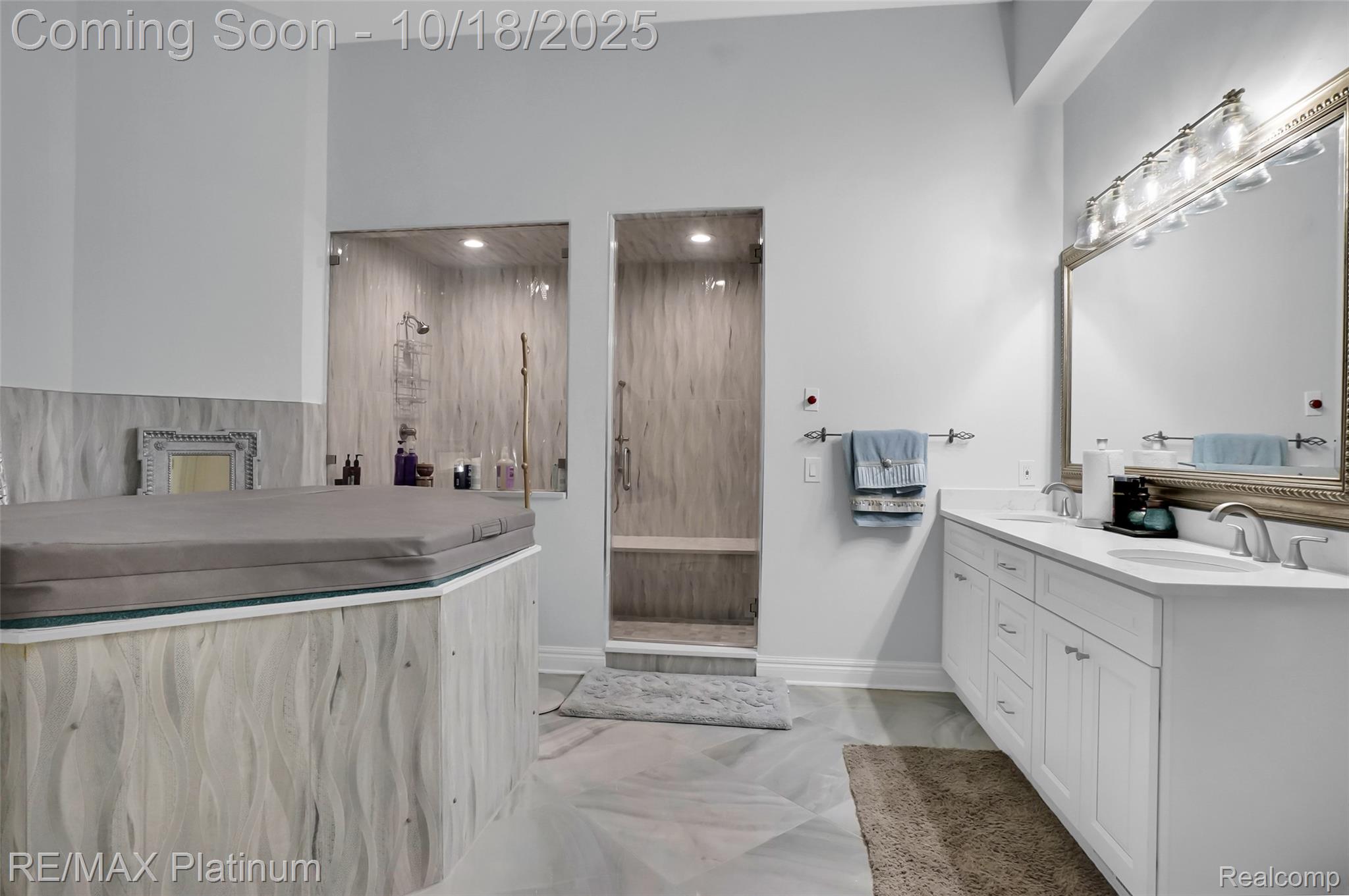 Brighton, Michigan, 48116, United States, 6 Bedrooms Bedrooms, ,7 BathroomsBathrooms,Residential,Active,1965994