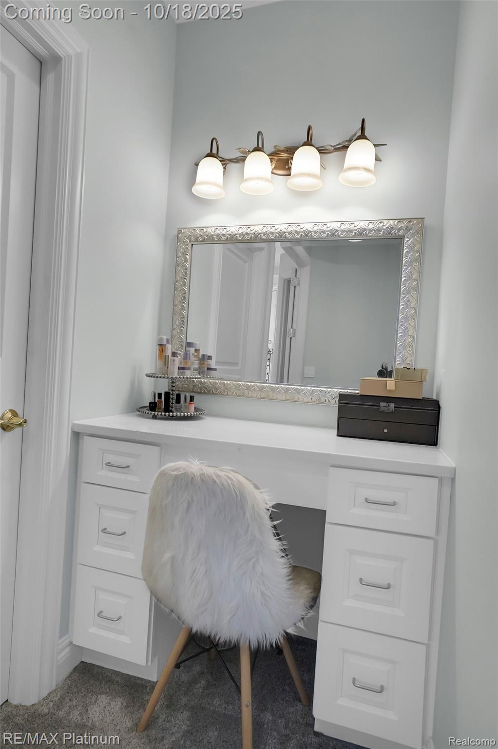 Brighton, Michigan, 48116, United States, 6 Bedrooms Bedrooms, ,7 BathroomsBathrooms,Residential,Active,1965994