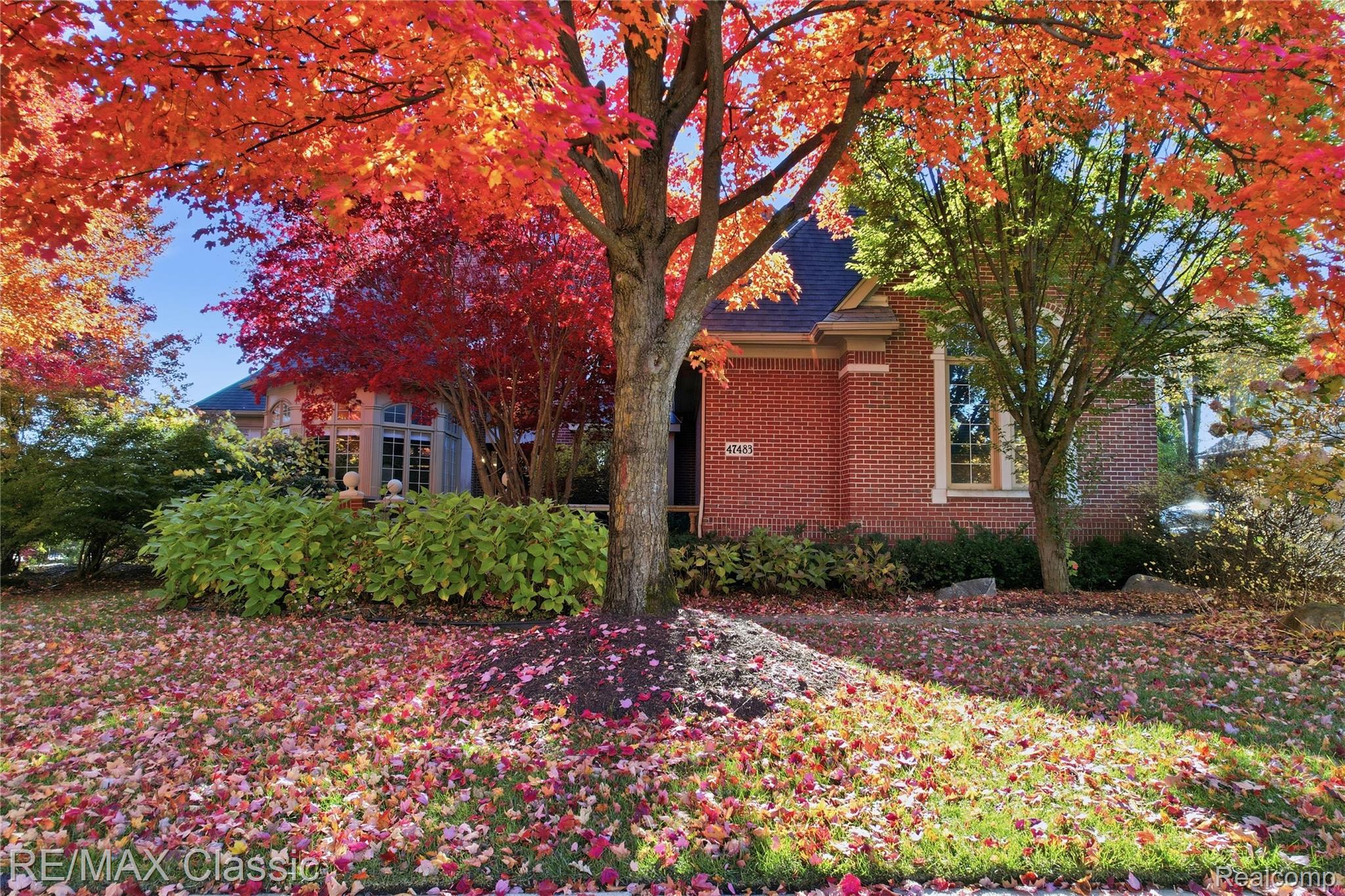 Novi, Michigan, 48374, United States, 4 Bedrooms Bedrooms, ,6 BathroomsBathrooms,Residential,Active,1973284