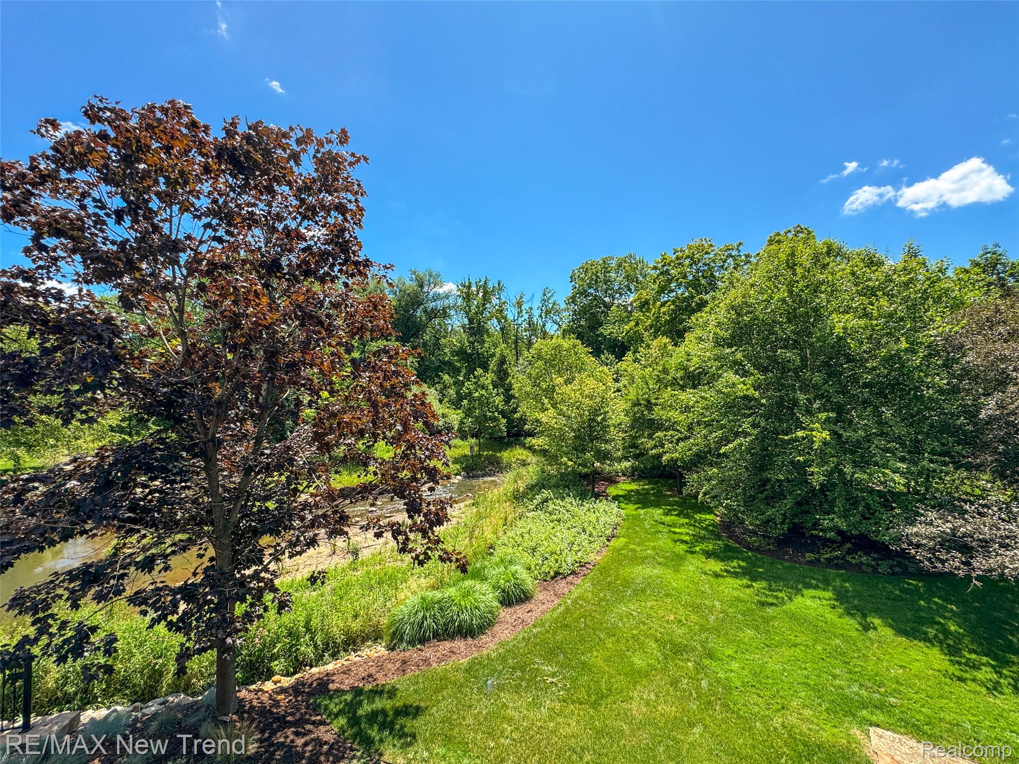 Franklin, Michigan, 48025, United States, 4 Bedrooms Bedrooms, ,4 BathroomsBathrooms,Residential,Active,1926907