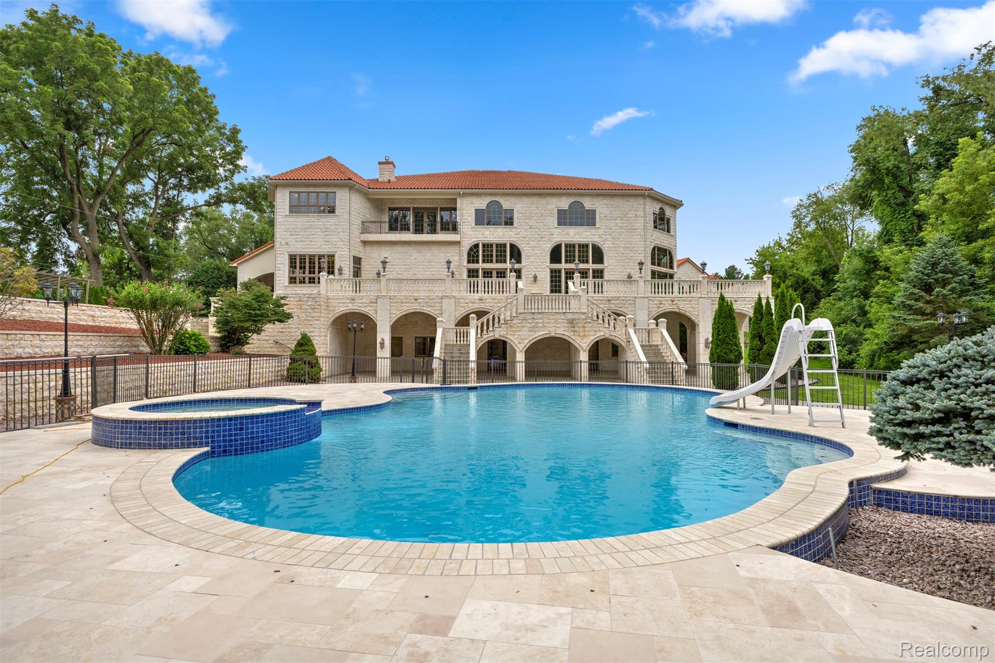 Northville, Michigan, 48168, United States, 9 Bedrooms Bedrooms, ,14 BathroomsBathrooms,Residential,Active,1904136